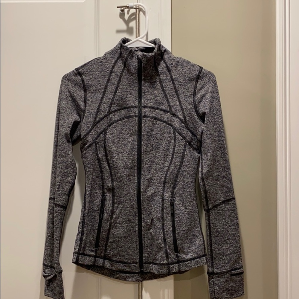 SOLD Lululemon Define Jacket Size 4